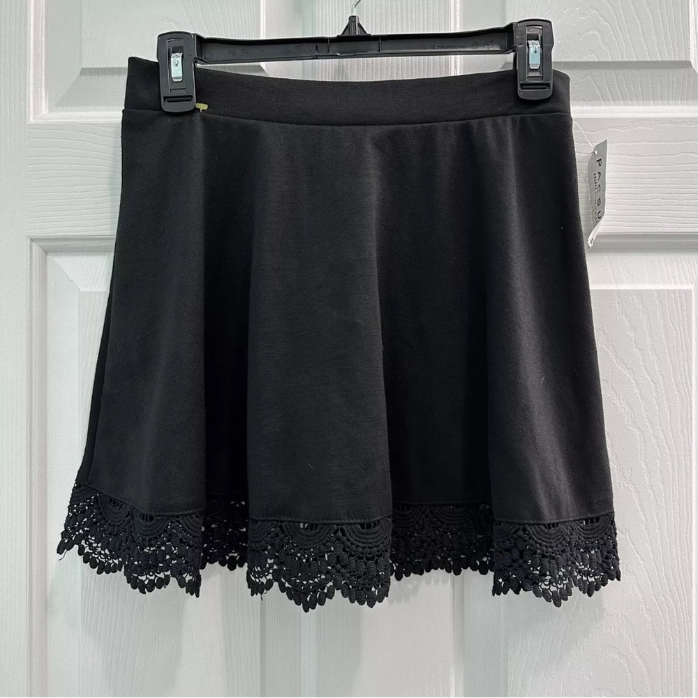 NWT PacSun LA Hearts Women's Size Small Black Mini Short Skirt